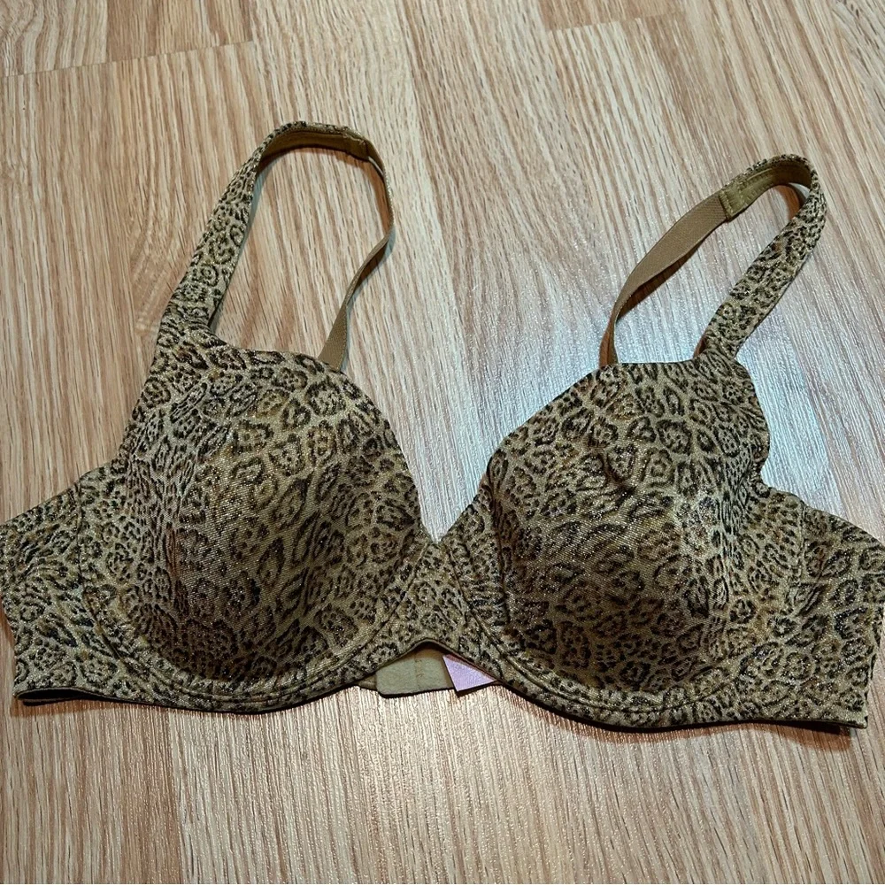 Vintage Y2K Victoria's Secret cheetah bra‎ 36B